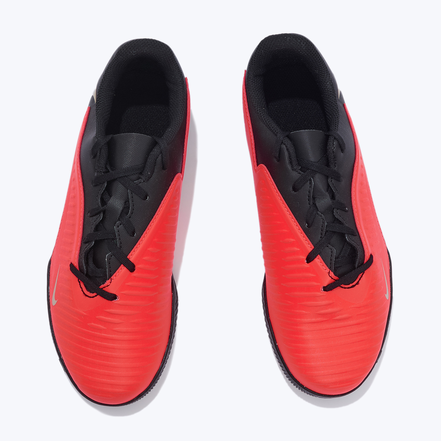 Футзалки детские Nike Phantom Low Club IC HQ2031-600