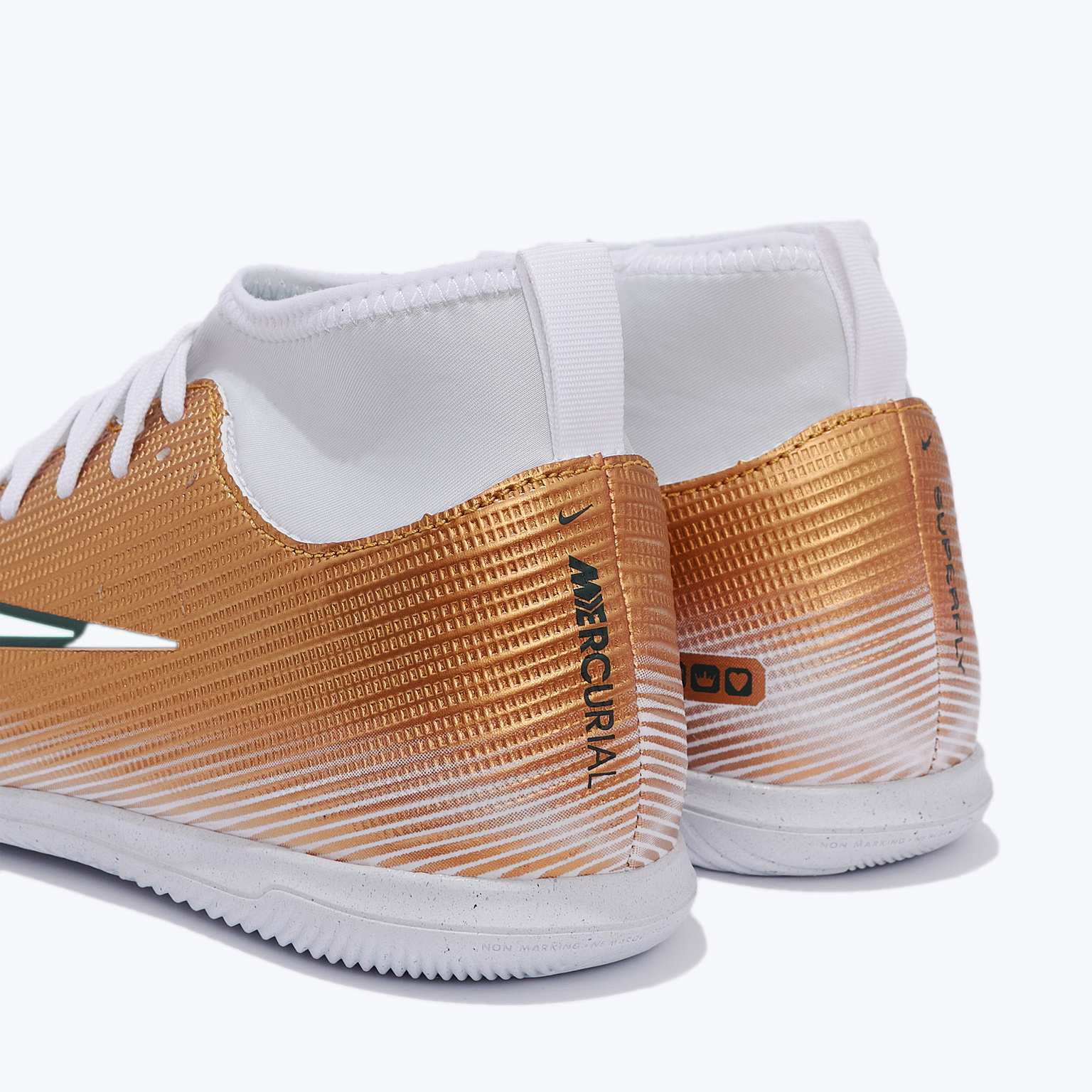 Футзалки детские Nike Superfly 11 Club Kylian Mbappe IC IV5830-701