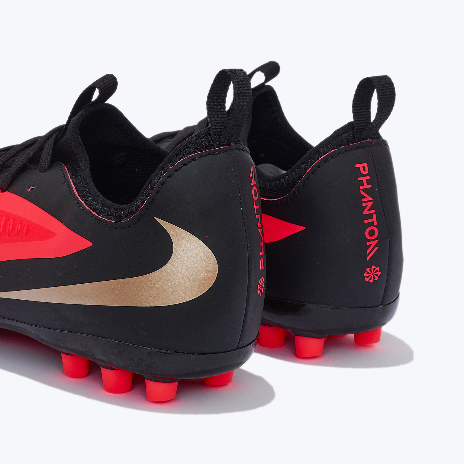Бутсы детские Nike Phantom 6 Low Academy AG IV6695-600