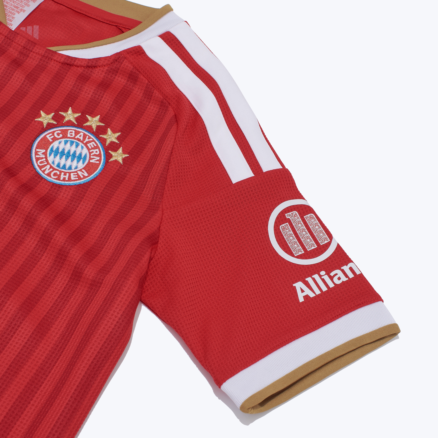 Подростковая домашняя игровая футболка Adidas Bayern сезон 2026/27
