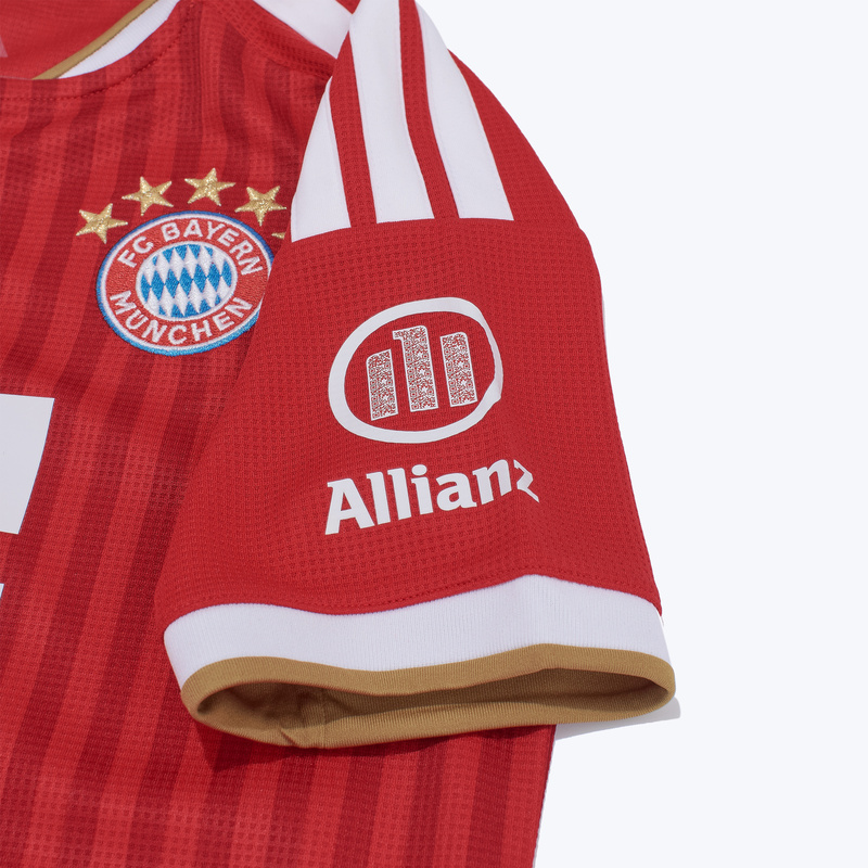 Подростковая домашняя игровая футболка Adidas Bayern сезон 2026/27