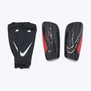 Щитки Nike Mercurial Lite Superlock DN3609-010