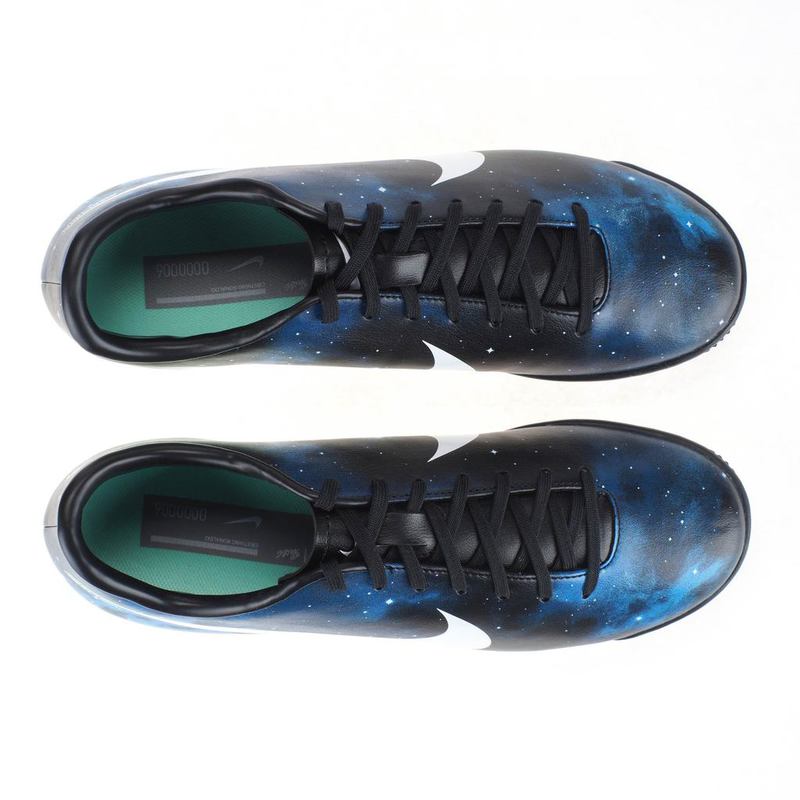 Шиповки Nike Mercurial Victory IV CR7 TF 580471-403
