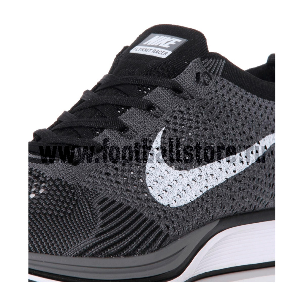 Nike Flyknit Racer 526628 010
