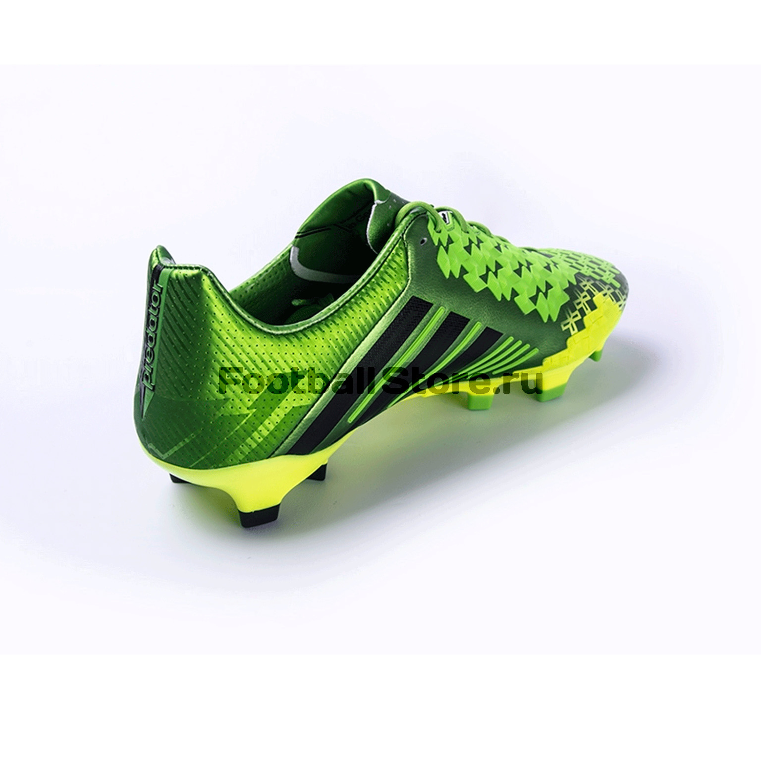 Бутсы Adidas Predator LZ TRX FG Q21663
