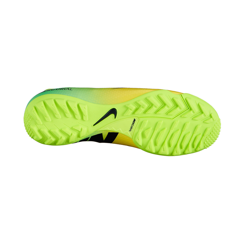 Шиповки Nike Mercurial Victory IV TF 555615-703