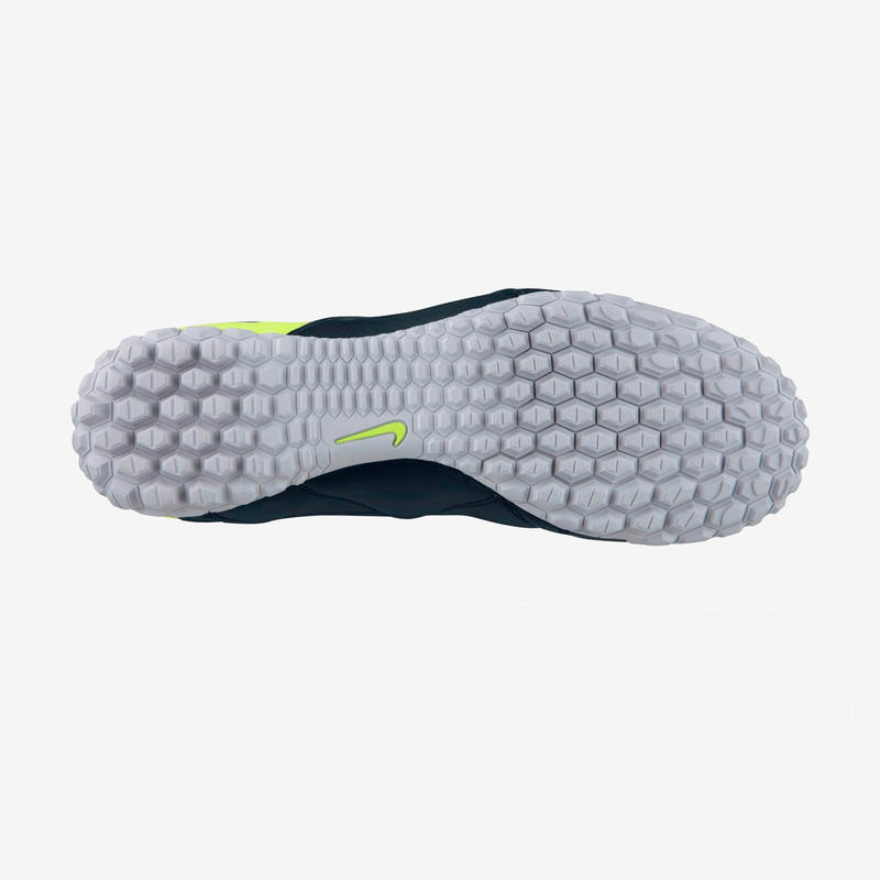 Шиповки Nike Bomba II TF 580444-067