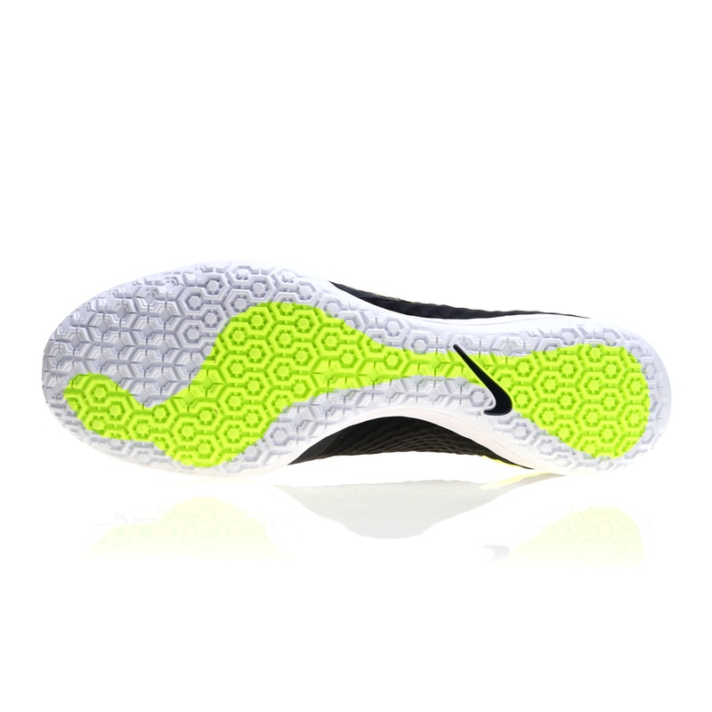 Обувь для зала Nike Elastico Finale III IC 685357-001