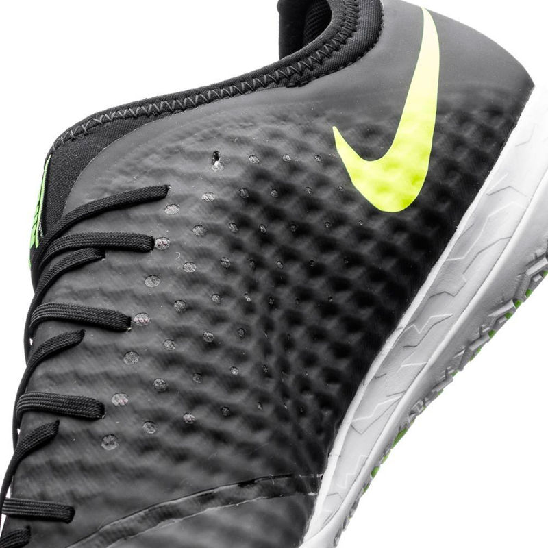 Обувь для зала Nike Elastico Finale III IC 685357-001