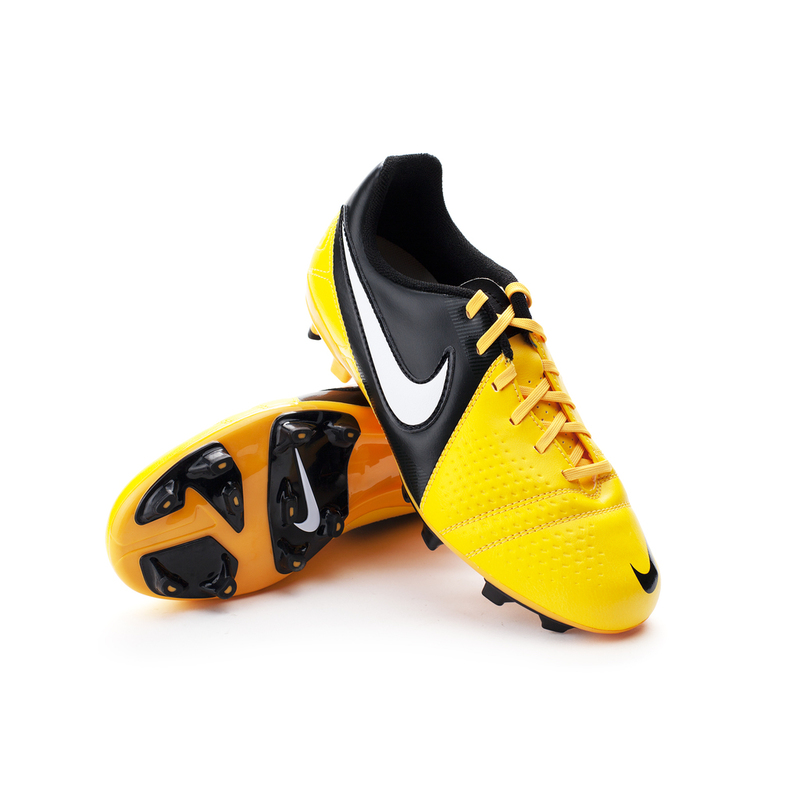 Бутсы Nike CTR 360 libretto iii FG JR 524927-810