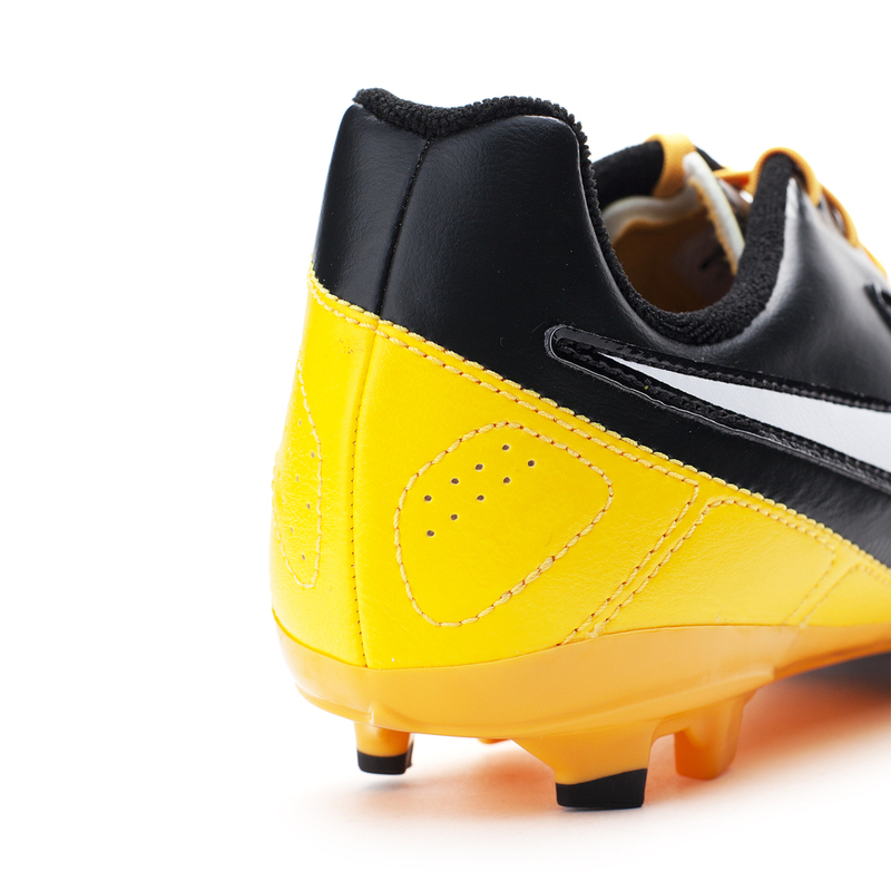 Бутсы Nike CTR 360 libretto iii FG JR 524927-810