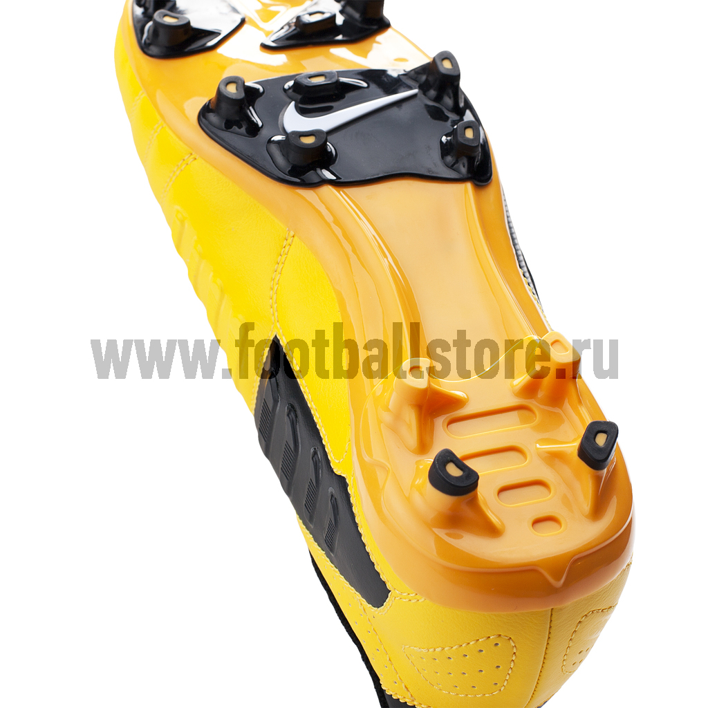 Бутсы Nike CTR 360 libretto iii FG JR 524927-810