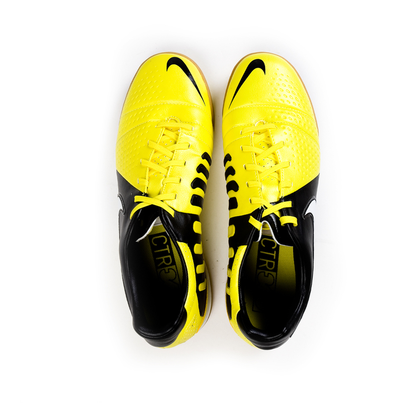 Обувь для зала Nike CTR 360 Libretto III IC