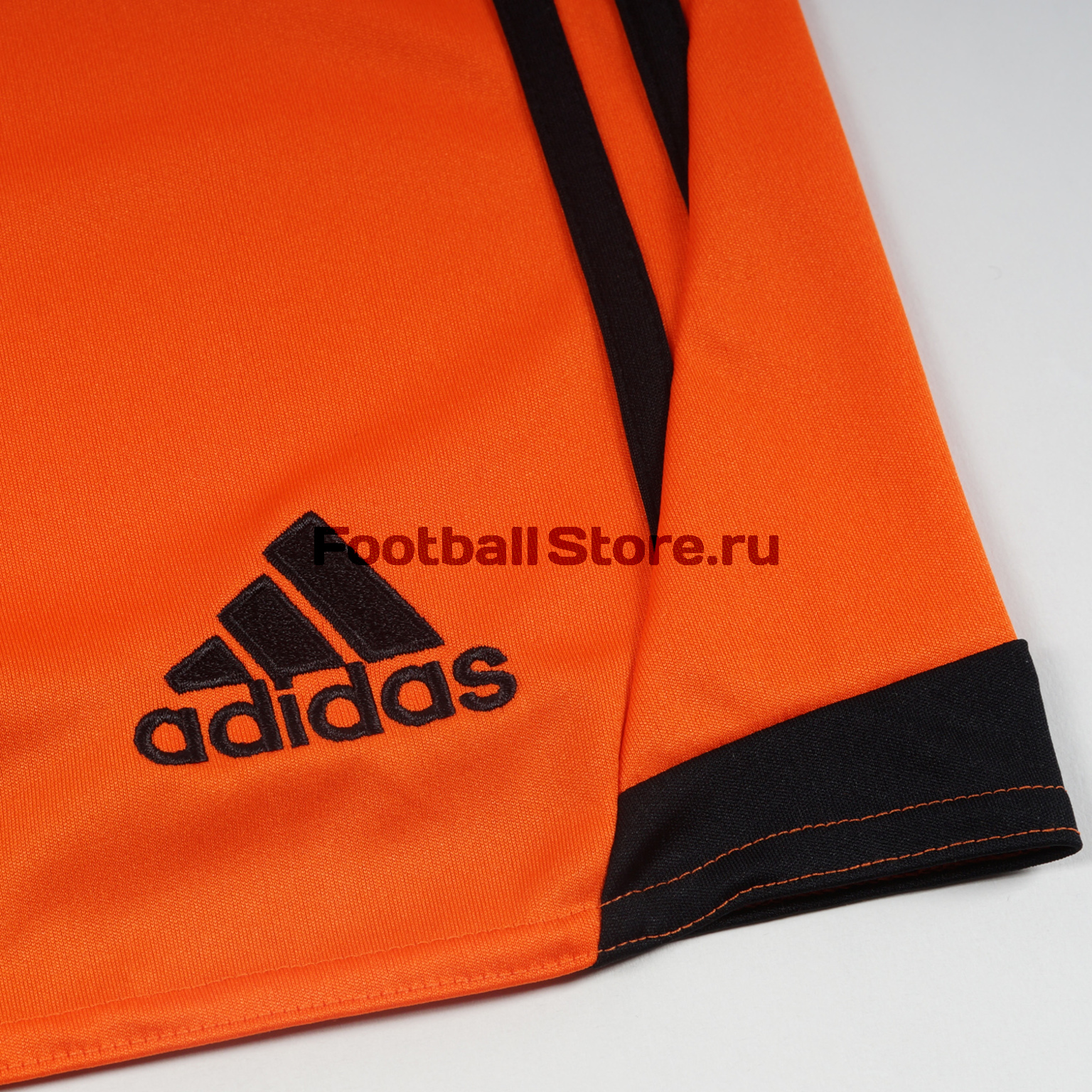 Шорты игровые Adidas Tiro 13 Z20296