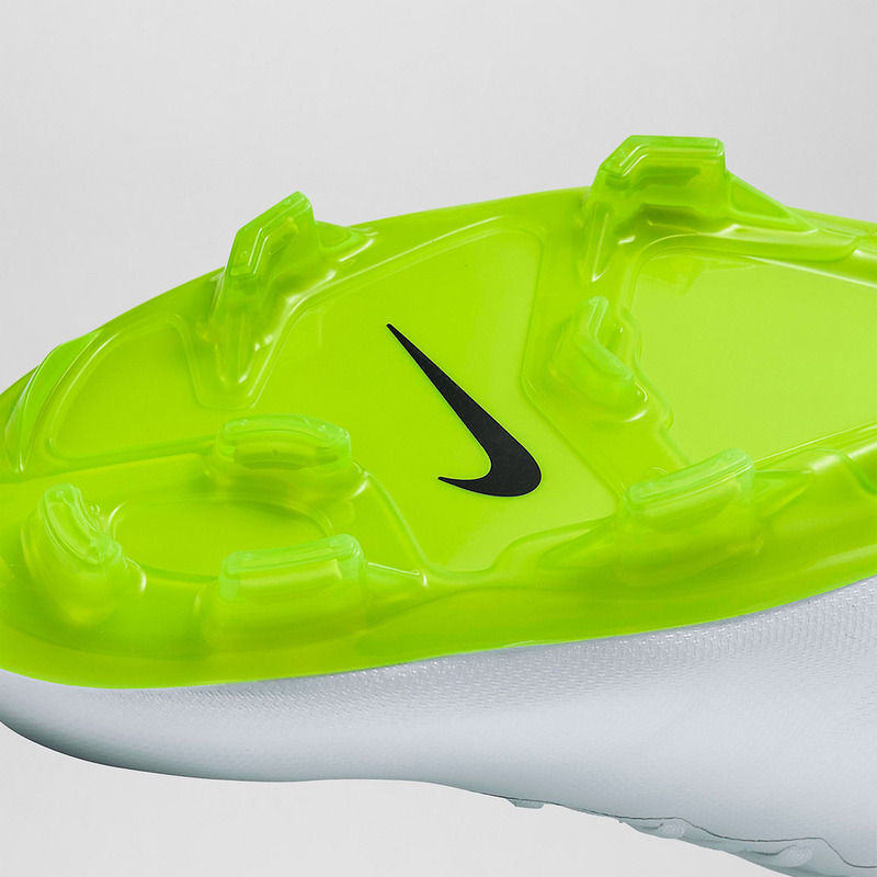 Nike mercurial professional hotsell