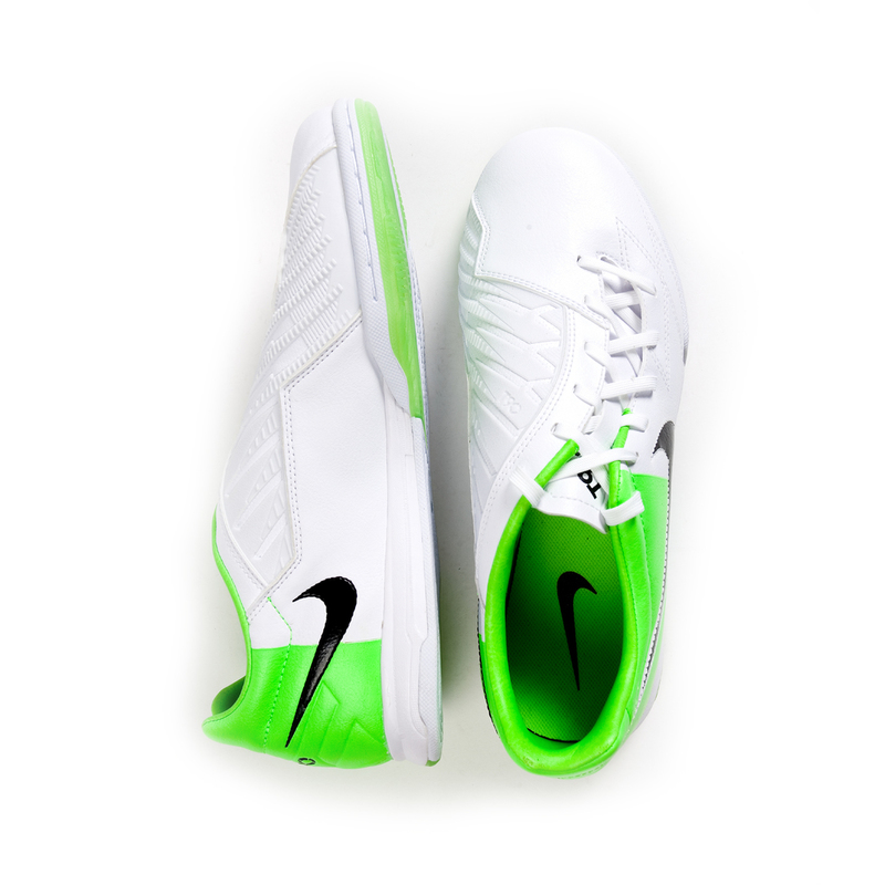 Обувь для зала Nike T90 SHOOT IV IC EU