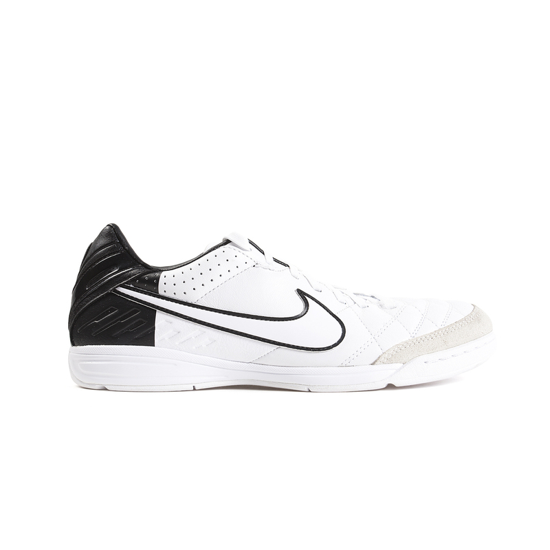 Обувь для зала Nike Tiempo mystic iv ic eu