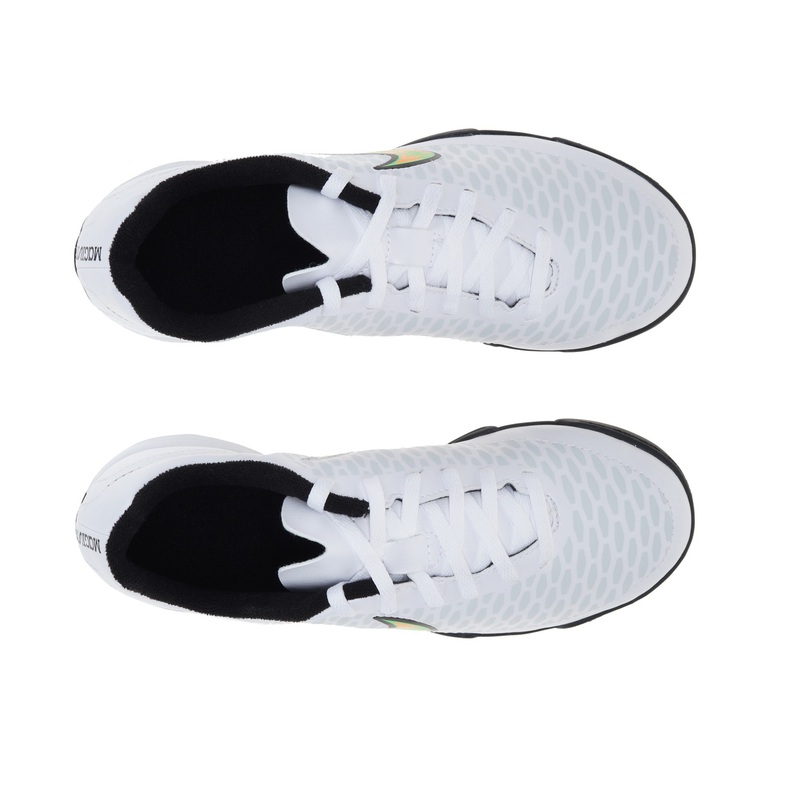Шиповки Nike Magista Ola TF JR 651651-130