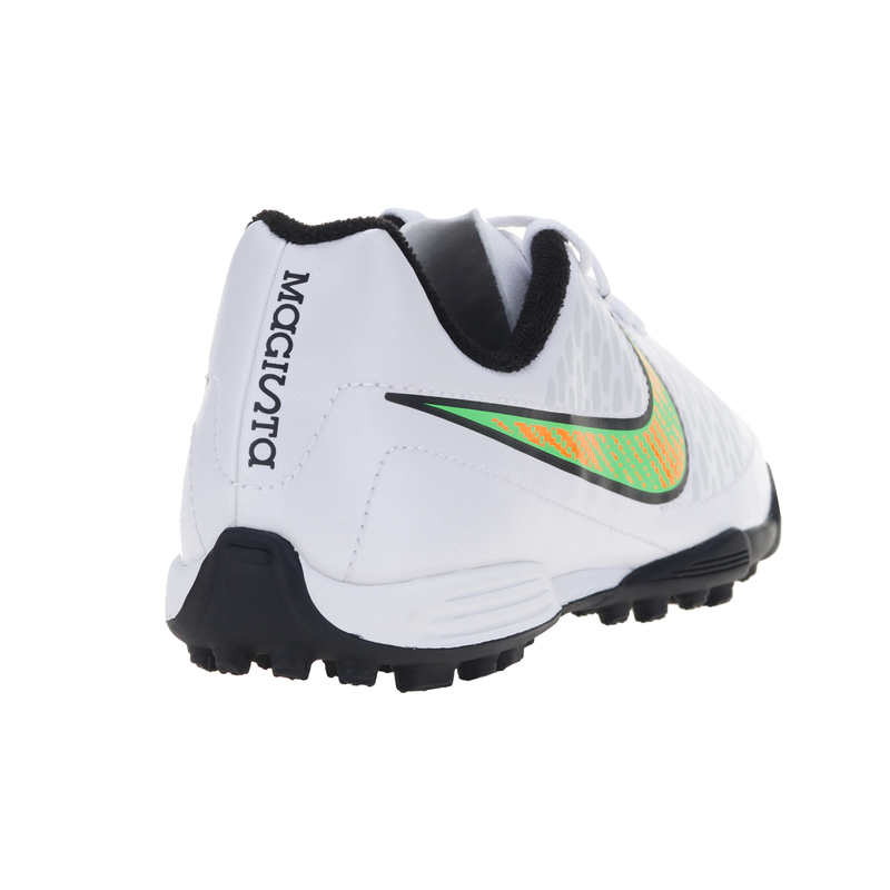 Шиповки Nike Magista Ola TF JR 651651-130