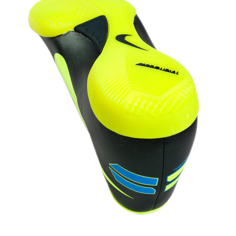 ИГР. ОБУВЬ Д/ЗАЛА NIKE MERCURIAL VICTORY III IC (FA12) 509133-376