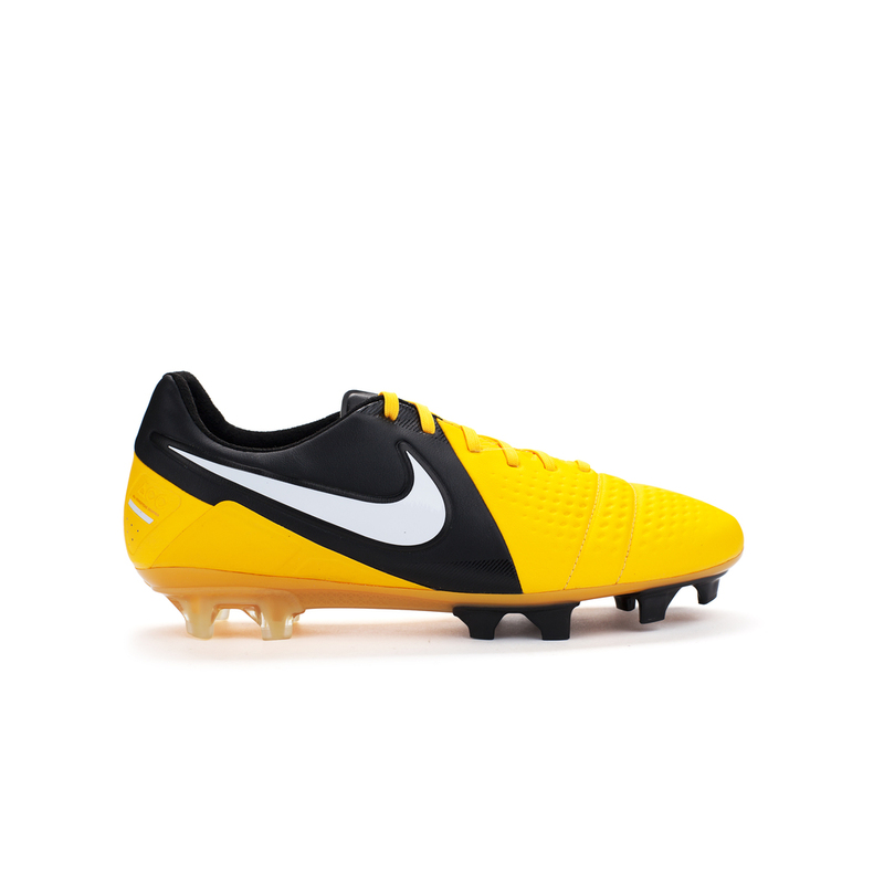 Бутсы Nike CTR 360 maestri iii fg