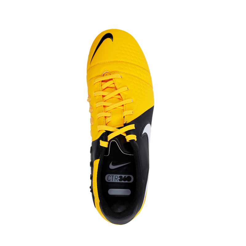 nike ctr 360 futsal