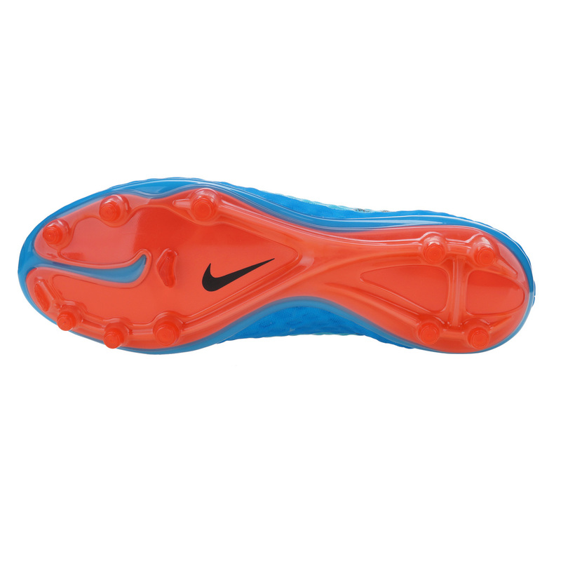 Бутсы Nike HyperVenom Phantom FG 599843-484