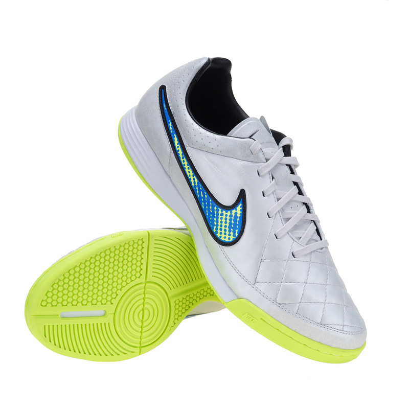 Обувь для зала Nike Tiempo Legacy IC 631522-174