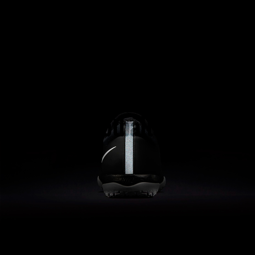 Обувь для зала Nike Mercurial Finale Street IC 725246-018