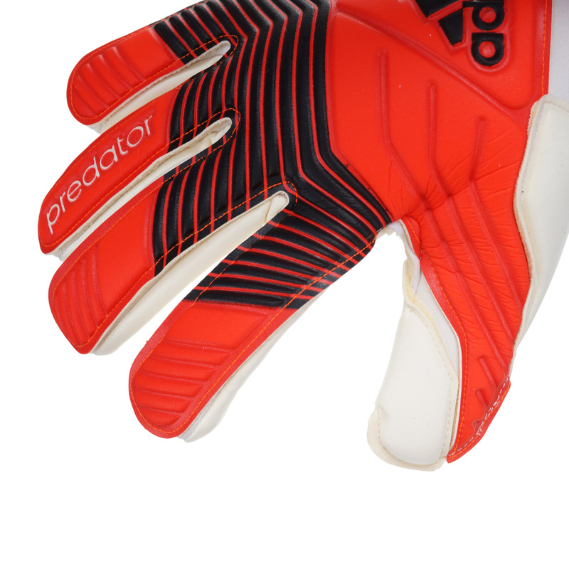 Перчатки вратарские Adidas Predator Pro Classic F87193