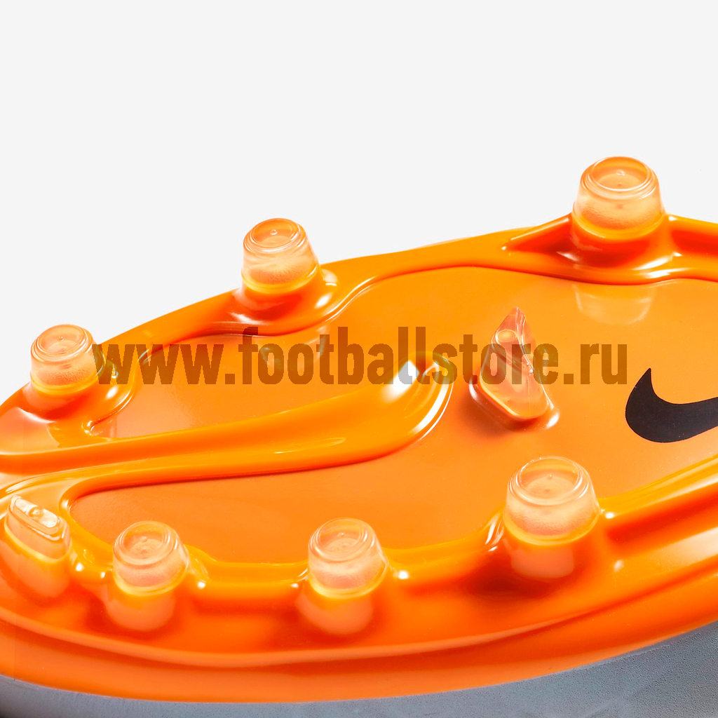 Бутсы Nike Hypervenom Phatal II DF FG 747214-080