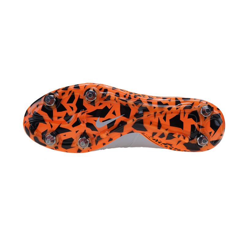 Бутсы Nike HyperVenom Phantom II SG-Pro 747489-080