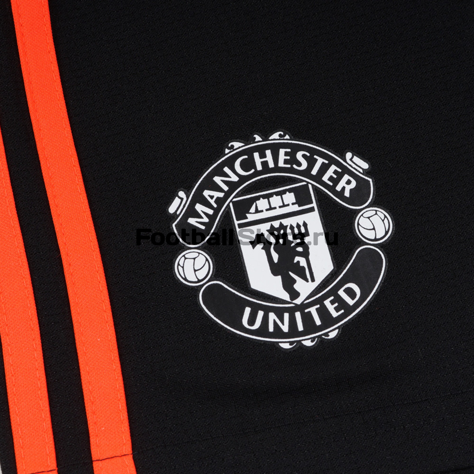 Шорты тренировочные Adidas Manchester United AC1516