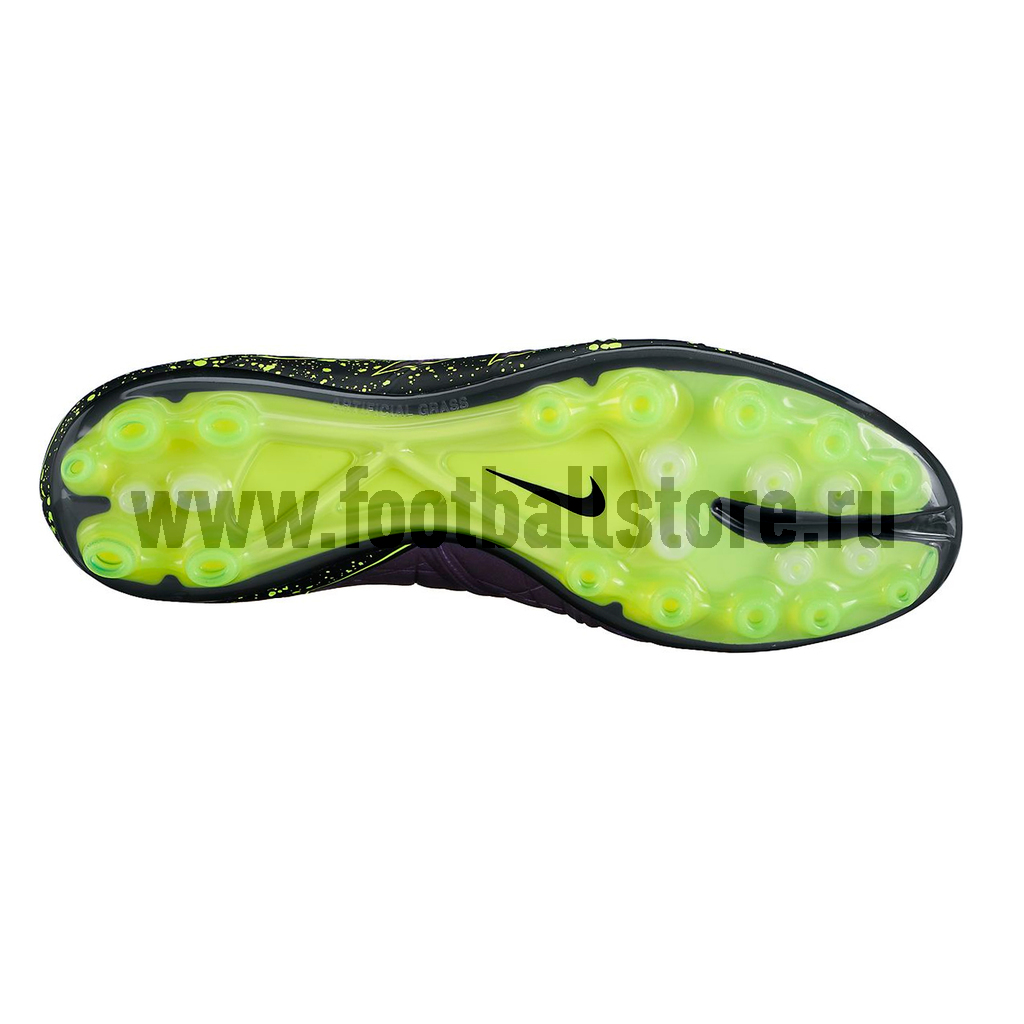 Бутсы Nike HyperVenom Phinish AG-R 749900-550