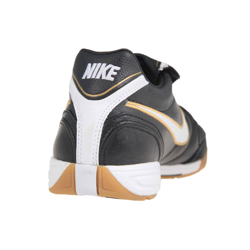 Обувь для зала Nike Tiempo Mystic III IC 366184-018