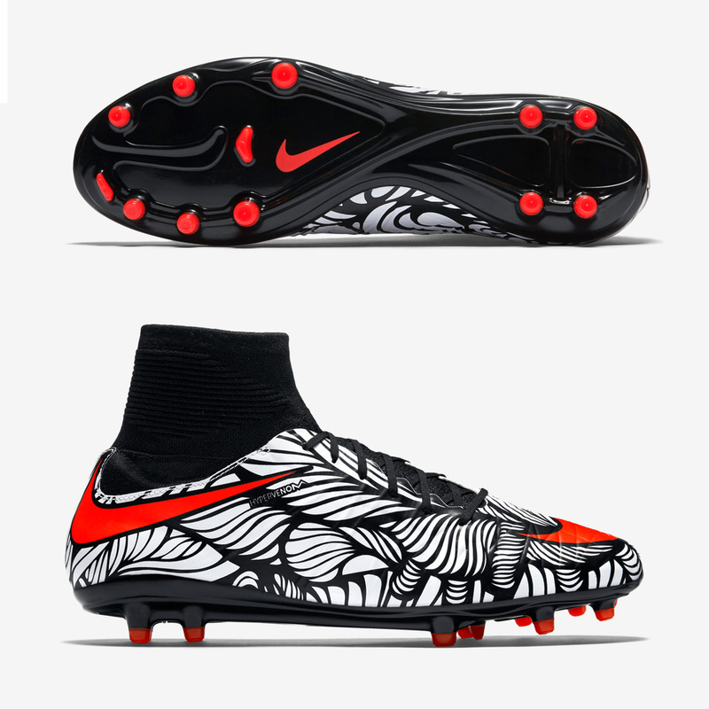 nike hypervenom phatal 2