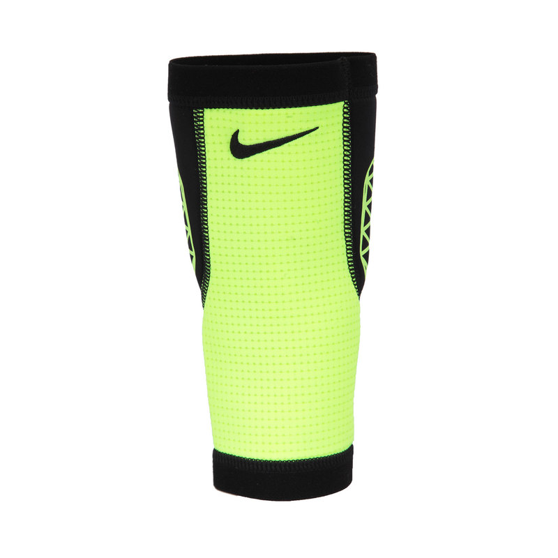 Бандаж на голень Nike Pro Combat Calf N.MS.32.023
