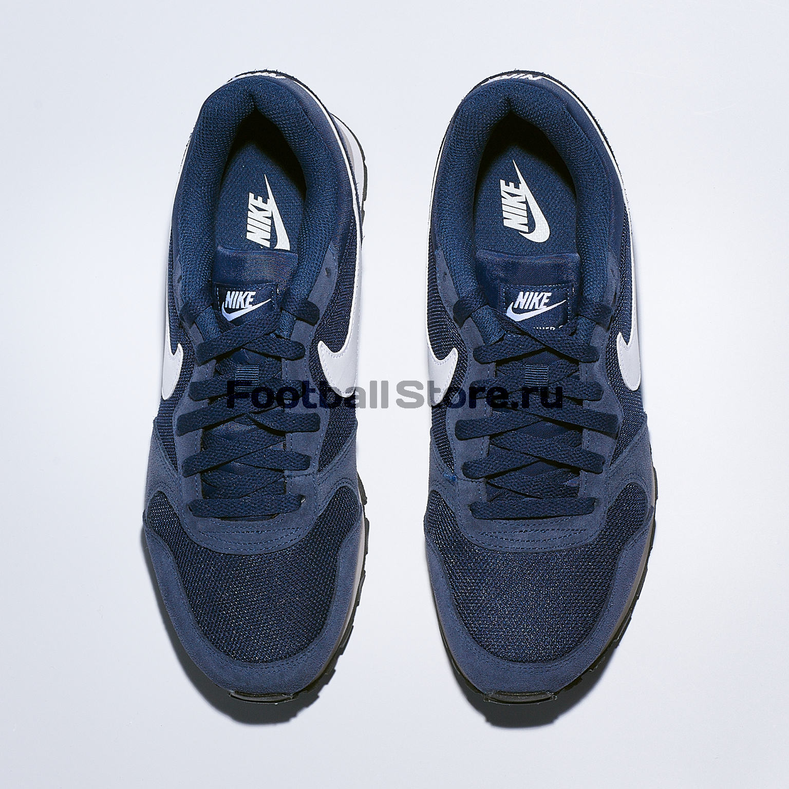 Кроссовки Nike MD Runner 2 749794-410