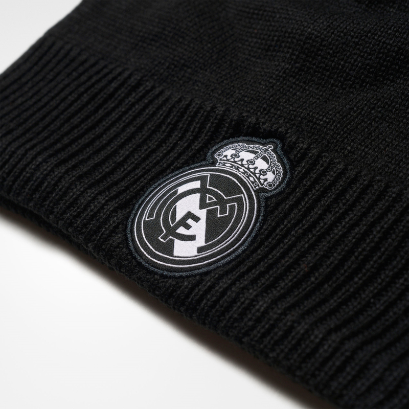 Шапка Adidas Real Madrid Beanie S94884 