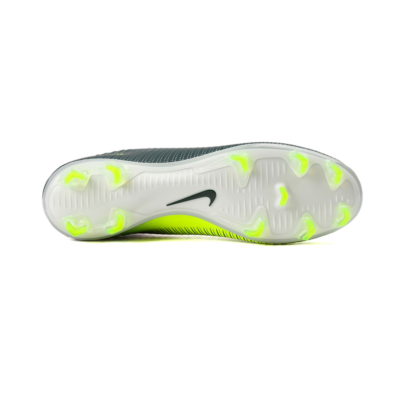Бутсы Nike Mercurial Veloce III DF CR7 FG 852518-376